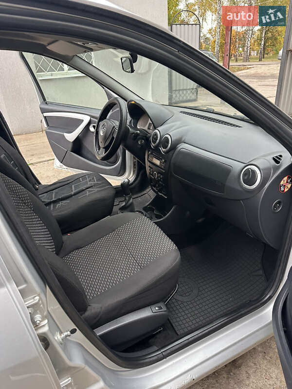 Універсал ВАЗ / Lada Largus 2015 в Лебедині