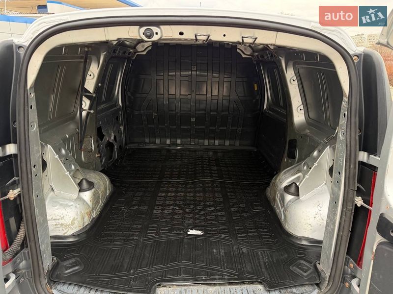 Вантажопасажирський фургон ВАЗ / Lada Largus 2016 в Запоріжжі