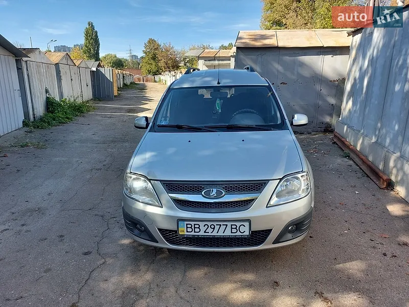 ВАЗ / Lada Largus 2015