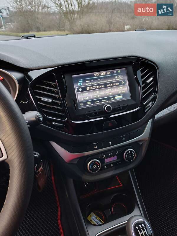 Седан ВАЗ / Lada Vesta Cross 2021 в Городищеві фото 13 Седан ВАЗ / Lada Vesta Cross 2021 в Городищеві