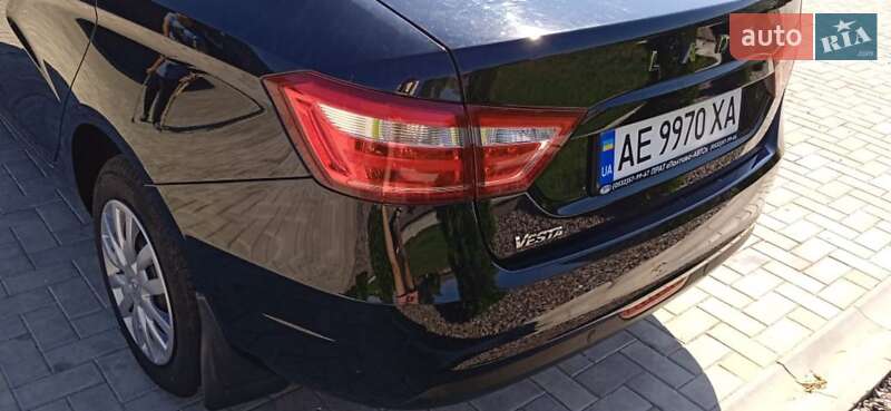 Седан ВАЗ / Lada Vesta 2021 в Криничках