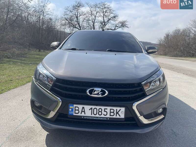 Седан ВАЗ / Lada Vesta 2017 в Днепре