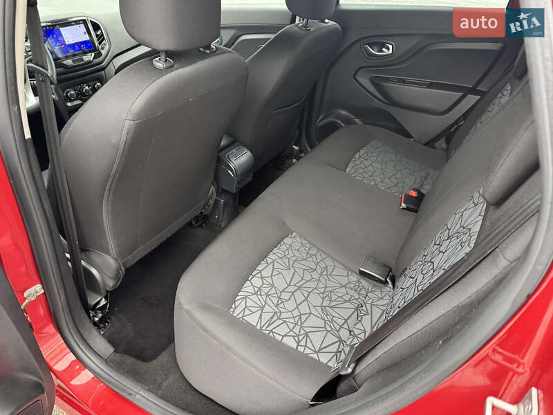 Хэтчбек ВАЗ / Lada XRay 2019 в Киеве фото 13 Хэтчбек ВАЗ / Lada XRay 2019 в Киеве