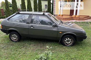 Хэтчбек ВАЗ 2108 1991 в Мостиске