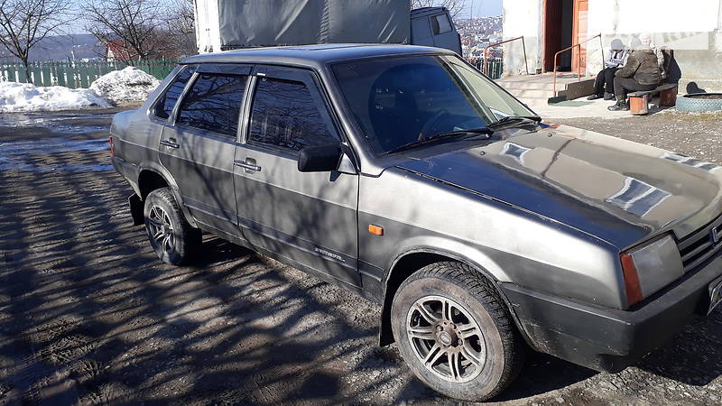 ВАЗ 21099