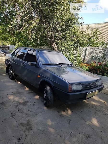 ВАЗ 21099
