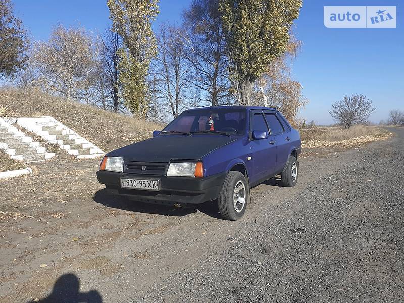 ВАЗ 21099