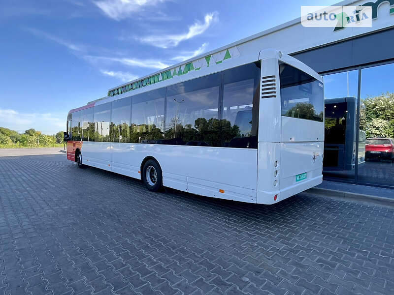 Городской автобус VDL Ambassador 2010 в Луцке