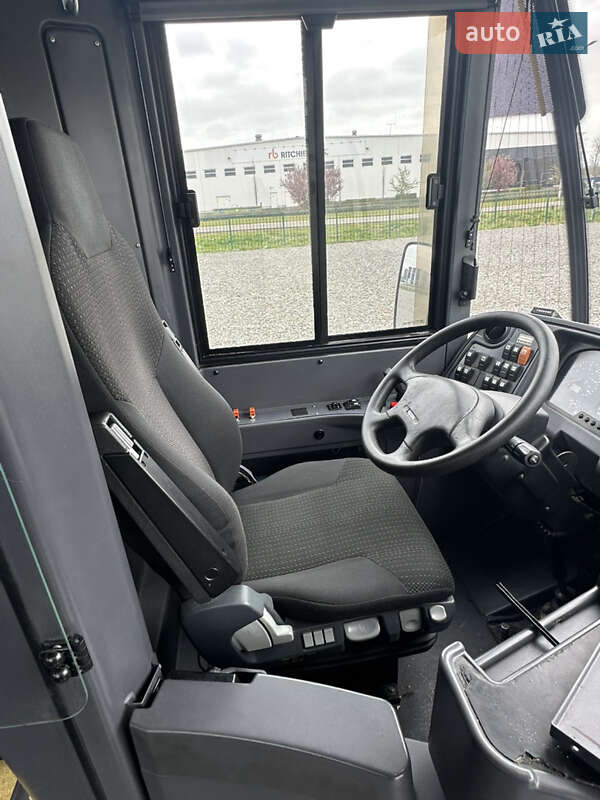 Міський автобус VDL Citea 2013 в Києві