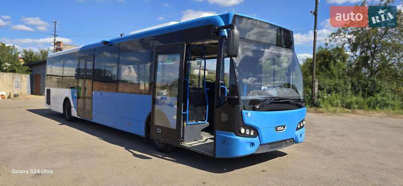 Городской автобус VDL Citea 2012 в Луцке