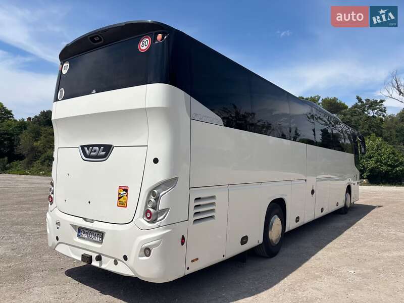 Туристический / Междугородний автобус VDL Futura FHD2 2012 в Луцке