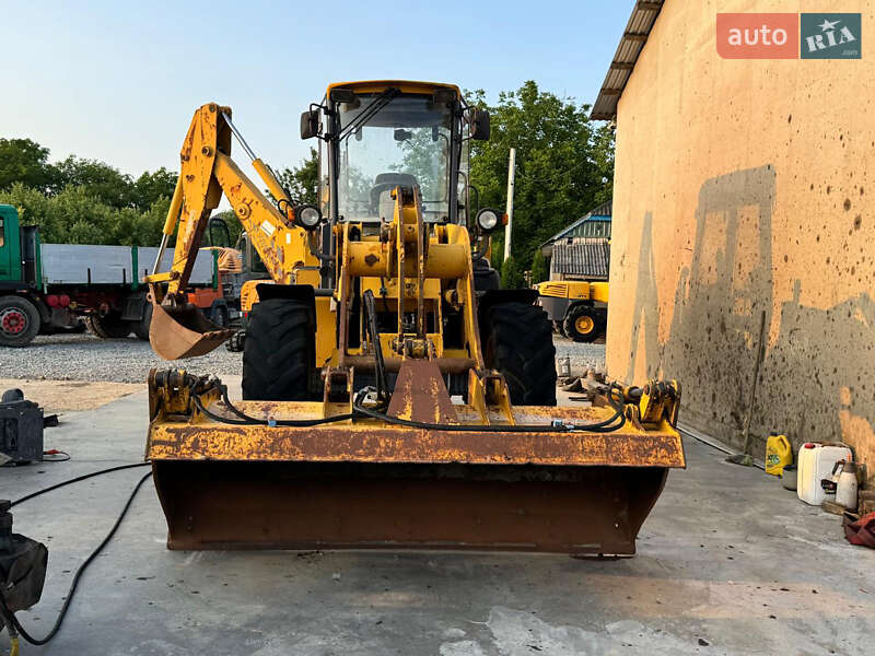 Экскаватор погрузчик Venieri VF 2002 в Недобоевцах