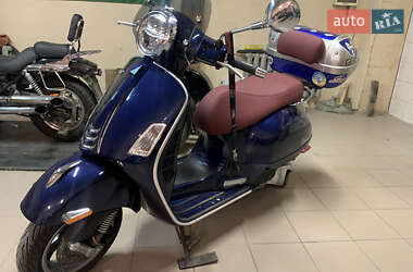 Скутер Vespa GTS 2020 в  фото 2 Скутер Vespa GTS 2020 в