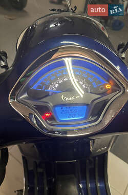 Скутер Vespa GTS 2020 в  фото 10 Скутер Vespa GTS 2020 в