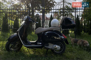 Скутер Vespa GTS 2016 в 