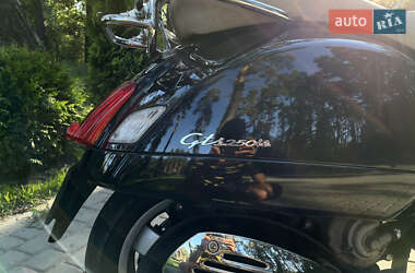 Скутер Vespa GTS 2016 в 