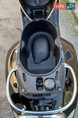 Мотороллер Vespa GTS 2013 в 