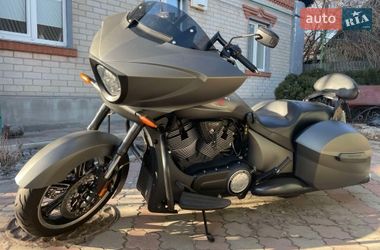 Мотоцикл Круизер Victory Cross Country Tour 2014 в Валках
