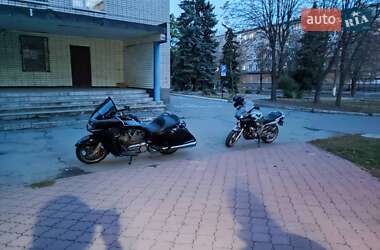 Мотоцикл Круізер Victory Vision Tour 2015 в Павлограді