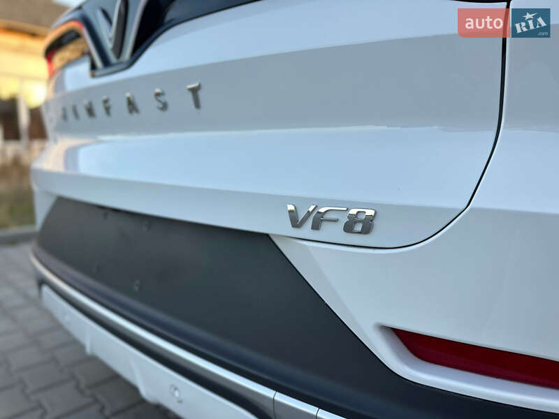 Внедорожник / Кроссовер VinFast VF-8 2024 в Одессе фото 7 Внедорожник / Кроссовер VinFast VF-8 2024 в Одессе