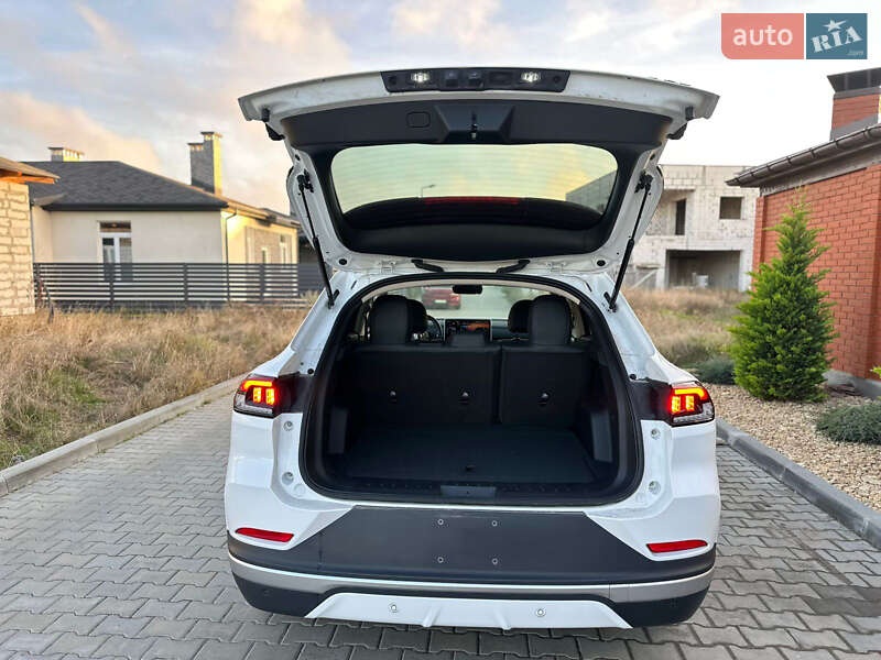 Внедорожник / Кроссовер VinFast VF-8 2024 в Одессе фото 18 Внедорожник / Кроссовер VinFast VF-8 2024 в Одессе