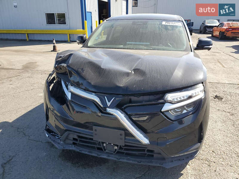 Внедорожник / Кроссовер VinFast VF-8 2023 в Виннице фото 13 Внедорожник / Кроссовер VinFast VF-8 2023 в Виннице