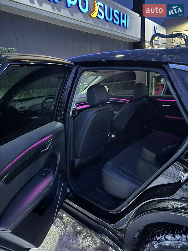 Внедорожник / Кроссовер VinFast VF-8 2023 в Киеве