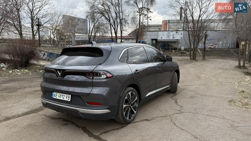 Універсал VinFast VF-8 2023 в Києві фото 3 Універсал VinFast VF-8 2023 в Києві