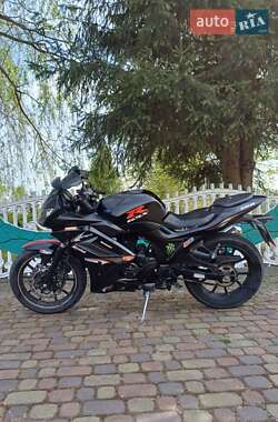 Спортбайк Viper F2 2014 в Дубровиці