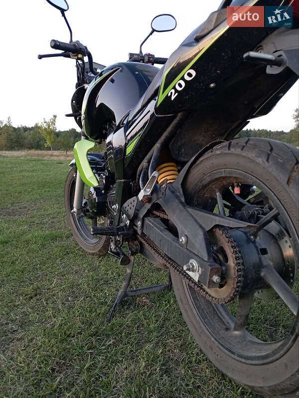 Мотоцикл Супермото (Motard) Viper R2 2014 в Ратным фото 3 Мотоцикл Супермото (Motard) Viper R2 2014 в Ратным