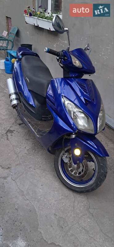Скутер Viper Storm 2013 в 