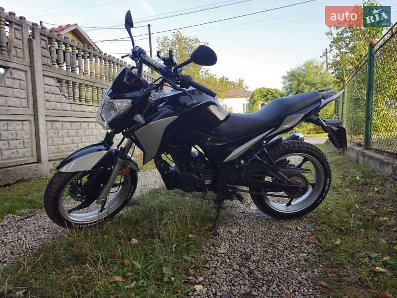 Мотоцикл Многоцелевой (All-round) Viper V 250-CR5 2015 в Бориславе