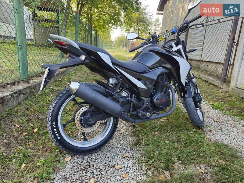 Мотоцикл Многоцелевой (All-round) Viper V 250-CR5 2015 в Бориславе