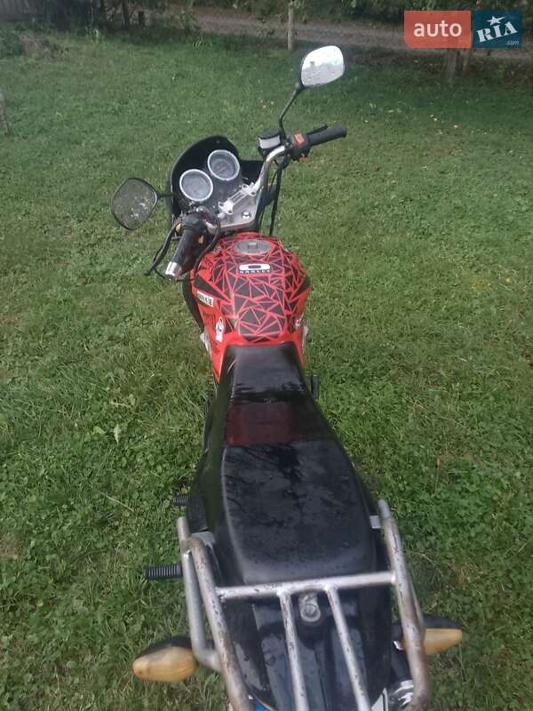 Мотоцикл Классик Viper V150A 2014 в Млинове