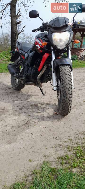 Мотоцикл Спорт-туризм Viper VM 200-R2 2014 в Красилові