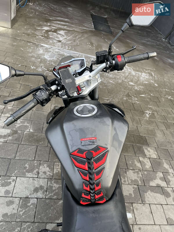 Мотоцикл Без обтікачів (Naked bike) Voge 300R 2024 в Костопілі фото 18 Мотоцикл Без обтікачів (Naked bike) Voge 300R 2024 в Костопілі