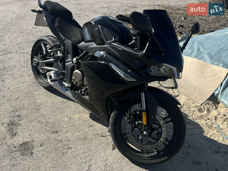 Спортбайк Voge 300RR 2020 в Борисполе фото 14 Спортбайк Voge 300RR 2020 в Борисполе