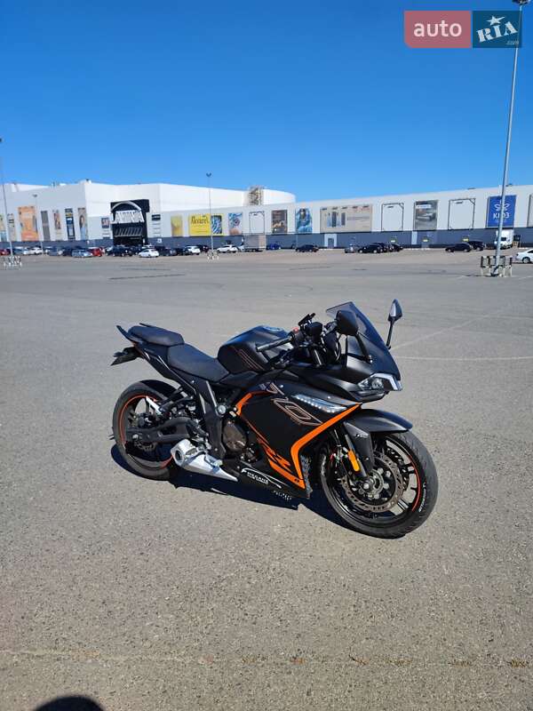 Спортбайк Voge 300RR 2021 в Киеве
