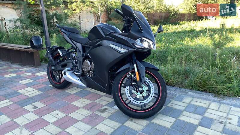Спортбайк Voge 300RR 2021 в Львове