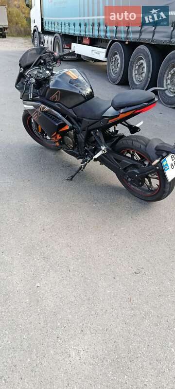 Мотоцикл Спорт-туризм Voge 300RR 2021 в Чорткове