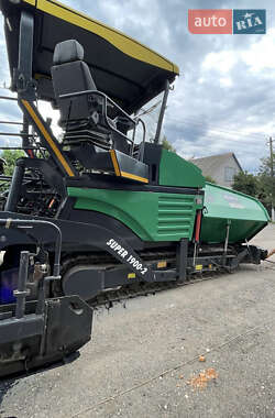 Асфальтоукладчик Vogele Super 2010 в Києві