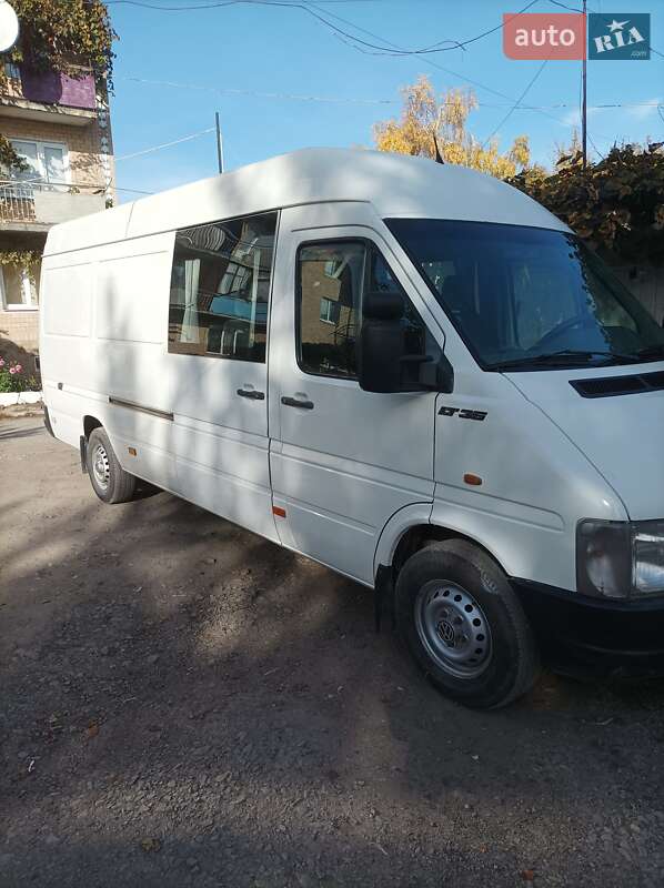 Минивэн Volkswagen 1500 2005 в Тернополе