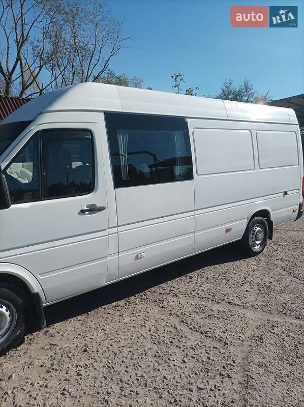 Минивэн Volkswagen 1500 2005 в Тернополе