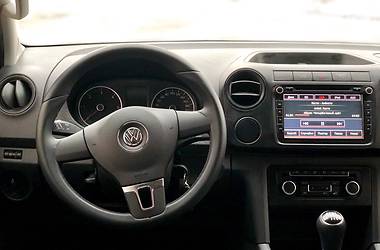 Внедорожник / Кроссовер Volkswagen Amarok 2013 в Киеве