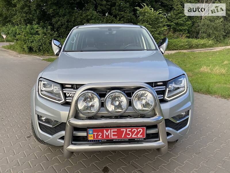 Пікап Volkswagen Amarok 2017 в Рівному