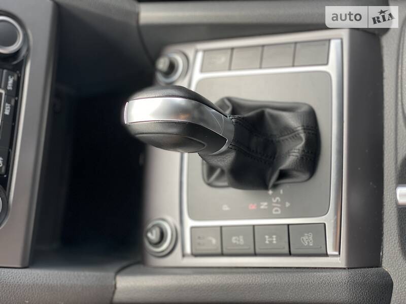Пікап Volkswagen Amarok 2014 в Житомирі