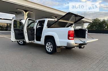 Позашляховик / Кросовер Volkswagen Amarok 2016 в 