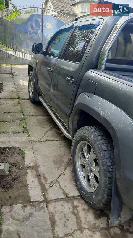 Пикап Volkswagen Amarok 2012 в Залещиках