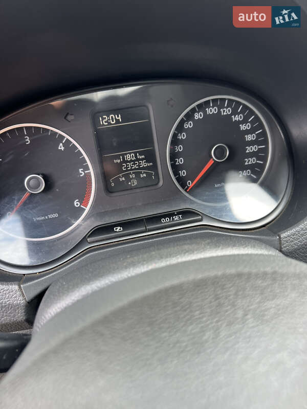 Пикап Volkswagen Amarok 2011 в Староконстантинове