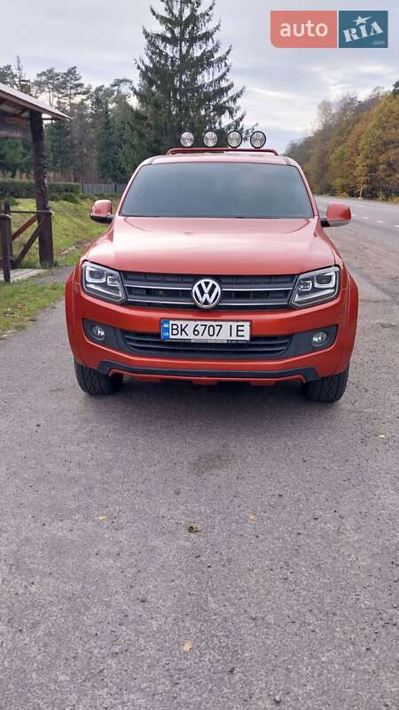 Пікап Volkswagen Amarok 2016 в Рівному